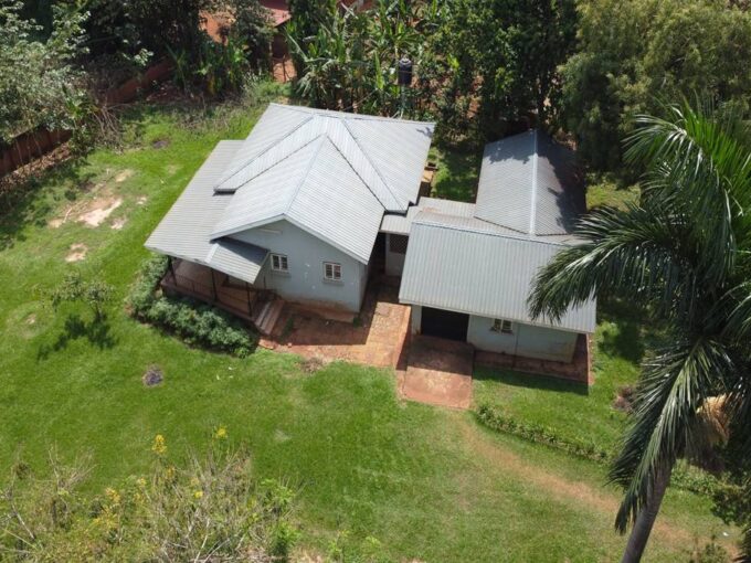 HOUSE FOR SALE IN JINJA CITY NEXT TO NILE VILLAGE HOTEL